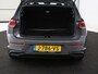 Volkswagen Golf 1.5 TSI Life Business | Massage | Sfeerverlichting | Carplay | Memory | Adaptive cruise | Parkeerhulp | Navigatie | Full LED | Climate control | Regensenor