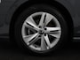 Volkswagen Golf 1.5 TSI Life Business | Massage | Sfeerverlichting | Carplay | Memory | Adaptive cruise | Parkeerhulp | Navigatie | Full LED | Climate control | Regensenor