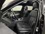 Land Rover Range Rover Velar 250 pk AWD R-Dynamic S | 360 Camera | Panorama | ACC | Leder | Meridian | Garantie | Memory | Stoelventilatie | Carbon | Black-Optic | Sfeerverlichting | NL Auto | NAP | Dealer onderhouden. Btw Auto | 34580,= ex btw | 24950,=  ex btw & ex bpm.