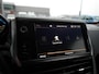Peugeot 2008 1.2 PureTech Allure | Trekhaak | Lichtmetalen velgen | Apple carplay/Android auto | Regensensor | Achteruitrijcamera | DAB | Extra getint glas | Cruise control | Climate control