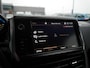 Peugeot 2008 1.2 PureTech Allure | Trekhaak | Lichtmetalen velgen | Apple carplay/Android auto | Regensensor | Achteruitrijcamera | DAB | Extra getint glas | Cruise control | Climate control