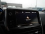 Peugeot 2008 1.2 PureTech Allure | Trekhaak | Lichtmetalen velgen | Apple carplay/Android auto | Regensensor | Achteruitrijcamera | DAB | Extra getint glas | Cruise control | Climate control