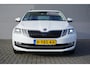 Skoda Octavia Combi 150PK Greentech AUTOMAAT | TREKHAAK | CAMERA | STOELVERWARMING