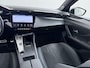 Peugeot 408 1.2 Hybrid 136 GT Automaat | Elektrische achterklep | Alcantara bekleding | Navigatie | 360 camera | Adaptieve cruisecontrol | Apple Caplay