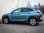 Hyundai Kona Electric EV Premium 64 kWh | Clima | Navi | Cruise | Leer | Stoel/Stuurverwarming | Led | Pdc | Stoelkoeling | SOH 100% | 3 fase lader