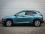 Hyundai Kona Electric EV Premium 64 kWh | Clima | Navi | Cruise | Leer | Stoel/Stuurverwarming | Led | Pdc | Stoelkoeling | SOH 100% | 3 fase lader