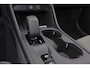 Volvo XC40 T4 Recharge Core Bright - IntelliSafe Assist & Surround - Parkeercamera achter - Verwarmde voorstoelen & stuur - Parkeersensoren voor & achter - Draadloze tel. lader - Extra getint glas - 18' LMV