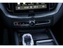 Volvo XC60 2.0 T8 Plug-in hybrid AWD Ultra Black Edition | PHEV | Facelift | Google | Long Range | Adaptieve Cruise Control | Luchtvering | Harman Kardon Audio | Stoelverwarming Voor + Achter | 360 Camera | Keyless | Gelamineerd Glas | DAB | Trekhaak | Stuurverwarming | Head-Up Display | Panoramadak | Getint Glas | Dodehoekdetectie | LED Koplampen