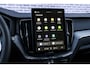 Volvo XC60 2.0 T8 Plug-in hybrid AWD Ultra Black Edition | Facelift | Luchtvering | Google | Long Range | Adaptieve Cruise Control | Harman Kardon Audio | Stoelverwarming Voor + Achter | 360 Camera | Keyless | Gelamineerd Glas | DAB | Trekhaak | Stuurverwarming | Head-Up Display | Panoramadak | Getint Glas | Dodehoekdetectie | LED Koplampen