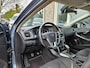 Volvo V40 1.6 T3 Momentum Camera! Navigatie! Airco/Clima! Cruise Control! NAP! Nette Auto!