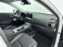 Hyundai Kona Electric EV Premium 64 kWh | Soh 95.8% | Warmtepomp | Leder | Stoelverwarming & verkoeling | Krell audio |