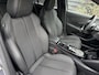 Peugeot 208 GT 1.2 Hybrid 145PK e-DCS6 Automaat Navigatie, Camera Voor & Achter, Keyless, Stoelverwarming, Parkeersensoren