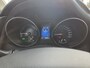 Toyota Auris Touring Sports 1.8 Hybrid Aspiration / Achteruitrijcamera / Trekhaak / All Season Banden / Navigatie / Lichtmetalen Velgen / Cruise Control / Climate Control /