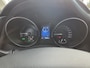 Toyota Auris Touring Sports 1.8 Hybrid Aspiration / Achteruitrijcamera / Trekhaak / All Season Banden / Navigatie / Lichtmetalen Velgen / Cruise Control / Climate Control /