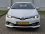 Toyota Auris Touring Sports 1.8 Hybrid Aspiration / Achteruitrijcamera / Trekhaak / All Season Banden / Navigatie / Lichtmetalen Velgen / Cruise Control / Climate Control /