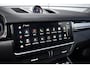 Porsche Cayenne Coupé 3.0 E-Hybrid 462pk Platinum Edition Techart | Krijt | Pano | 22'' Wielen | Trekhaak | Massage | Stoelventilatie | Bose | Head-Up | Luchtvering |