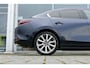 Mazda 3 2.0 e-SkyActiv-X M Hybrid 180 Luxury | I-ACTIV Pakket | Trekhaak | Wit leer pakket | Rijklaarprijs |