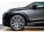 Audi Q4 e-tron 40 S edition 77 kWh Trekhaak - Panoramadak - Parkeerhulp voor/achter - Stoelverwarming - Audi sound system - Sportstoelen - Lichtpakket - Privacy glas - Verwarmbare voorruit - Optiekpakket zwart -