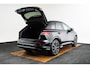 Audi Q4 e-tron 40 S edition 77 kWh Trekhaak - Panoramadak - Parkeerhulp voor/achter - Stoelverwarming - Audi sound system - Sportstoelen - Lichtpakket - Privacy glas - Verwarmbare voorruit - Optiekpakket zwart -