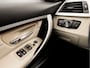 BMW 3-Serie Touring 318i High Executive Automaat (GROOT NAVI, CLIMATE, LEDER, STOELVERWARMING, SPORTSTOELEN, GETINT GLAS, CRUISE, LED KOPLAMPEN, NIEUWSTAAT)