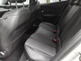 Peugeot e-2008 EV Allure Pack 50 kWh Carplay/Stoelverwarming/S.O.H. 92,9%!