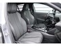 Peugeot e-208 EV 136PK GT PACK AUTOMAAT / NAVI / LEDER / CLIMA / PDC / 17" LMV / CAMERA / ALCANTARA / KEYLESS / I-COCKPIT / FULL-LED / 1E EIGENAAR / NIEUWSTAAT !!
