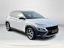 Hyundai Kona 1.6 GDI HEV Fashion | Rijklaarprijs | Head-up display | Winterbanden |
