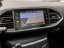 Peugeot 308 1.2 PureTech Sport (PANORAMADAK, APPLE CARPLAY, GROOT NAVI, GETINT GLAS, SPORTSTOELEN, PARKEERSENSOREN, CRUISE, NIEUWSTAAT)