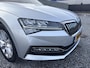 Skoda Superb 1.4 TSI PHEV iV Business Edition | 1.600 KG Trekgewicht | Panoramadak | Achteruitrijcamera | Parkeersensoren |