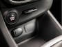 Renault Clio 0.9 TCe Dynamic Sport (NAVIGATIE, AIRCO, CRUISE, SPORTSTOELEN, PARKEERSENSOREN, GETINT GLAS, LM VELGEN, NIEUWSTAAT)