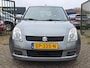 Suzuki Swift 1.3 GA Rijt schkelt perfect airco elektrische ramen cv op afs