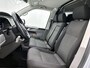 Volkswagen Transporter 2.0 TDI L2H1 204PK | Automaat | Multifunctioneel Stuurwiel | Adaptive Cruise Control | Trekhaak | Achteruitrijcamera | LED koplampen | Voorruitverwarming | Navigatie | Virtual Cockpit | Parkeersensoren Voor + Achter | Airco |