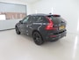 Volvo XC60 T6 350PK Plus Black Edition | Trekhaak | 360 | Getint Glas | Adap Cruise | HK Audio. | Blis