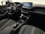 Peugeot 2008 1.2 PureTech 130pk Allure | Pano | Camera | Virtual | Trekh. | Carplay | Cruise | Navi | NAP