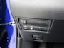 Toyota Yaris 1.5 Hybrid Dynamic Comfort Pack | BTW Voertuig | Stoel + stuurverwarming | Parkeersensoren voor+achter | dodehoekdetectie | Stoelverwarming | 1e Eigenaar | Apple CarPlay/android auto | Cruise Control Adaptive |