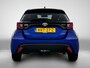 Toyota Yaris 1.5 Hybrid Dynamic Comfort Pack | BTW Voertuig | Stoel + stuurverwarming | Parkeersensoren voor+achter | dodehoekdetectie | Stoelverwarming | 1e Eigenaar | Apple CarPlay/android auto | Cruise Control Adaptive |