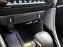 Toyota Yaris 1.5 Hybrid Dynamic Comfort Pack | BTW Voertuig | Stoel + stuurverwarming | Parkeersensoren voor+achter | dodehoekdetectie | Stoelverwarming | 1e Eigenaar | Apple CarPlay/android auto | Cruise Control Adaptive |