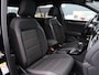 Volkswagen T-Roc 1.5 TSI Sport 150pk DSG | Black Style | Winterpakket | Camera | Navigatie | ACC | LED | Climate control | Side Assist | App-Connect | Spiegelpakket |