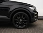 Volkswagen T-Roc 1.5 TSI Sport 150pk DSG | Black Style | Winterpakket | Camera | Navigatie | ACC | LED | Climate control | Side Assist | App-Connect | Spiegelpakket |