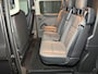 Ford Transit Custom 300 2.0 TDCI L2H1 Limited DC met o.a. Een Achteruitrijcamera, Parkeersensoren, Een Navigatiesysteem, Dodehoek detectie en Een Trekhaak