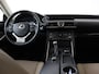 Lexus IS 300h Hybrid Business Line | BTW Voertuig | Stoelverwarming | Lederenbekleding |