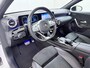 Mercedes-Benz A-klasse 250 e AMG | Panorama - Schuifdak | Sfeerverlichting | Night Pakket | DAB+ Radio | Smartphone Integratie Pakket | Augmented Reality | LED Koplampen