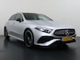 Mercedes-Benz A-klasse 180 AMG Line (Facelift) | Panorama - Schuifdak | Head-Up Display | Burmester Surround System | Sfeerverlichting | Memory Seats | 360° Camera | Apple Carpplay / Android Auto