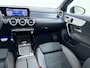 Mercedes-Benz A-klasse 180 AMG Line (Facelift) | Panorama - Schuifdak | Head-Up Display | Burmester Surround System | Sfeerverlichting | Memory Seats | 360° Camera | Apple Carpplay / Android Auto