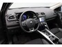 Renault Kadjar 140pk TCe Techno | Elek. uitklapbare trekhaak | Panoramadak | Dealer onderhouden | Stoelverwarming | Achteruitrijcamera |