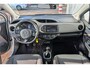 Toyota Yaris 1.5 VVT-i Design Red | Achteruitrijcamera | Bluetooth | Lane assist |