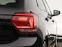 Volkswagen Polo 1.0 TSI Highline 95 pk | R-line exterieur | Camera | Adaptieve Cruise control | Adaptief onderstel | Climate control | Navigatie via App-connect
