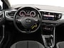 Volkswagen Polo 1.0 TSI Highline 95 pk | R-line exterieur | Camera | Adaptieve Cruise control | Adaptief onderstel | Climate control | Navigatie via App-connect