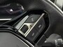 Peugeot e-2008 EV 50kWh 136pk GT Pack | Navigatie I Schuifdak | Camera | Stoelverwarming | Full Led | 18 inch