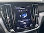 Volvo V60 2.0 B3 Momentum Advantage / Automaat / NL-Auto / Dealer-Onderhouden / 1e-Eigenaar /  Adaptieve Cruise-Control / Climate-Control / Keyless / LED / Apple-Carplay & Android-Auto / DAB Radio-Bluetooth / Navi / PDC V+A met Camera / 19'' LMV / ENZ.